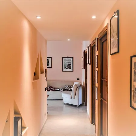 Carla سورينتو