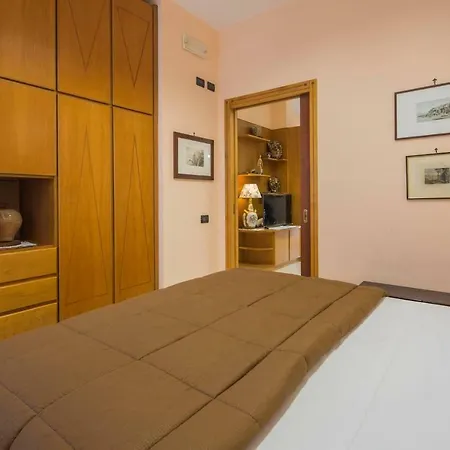 Carla * سورينتو